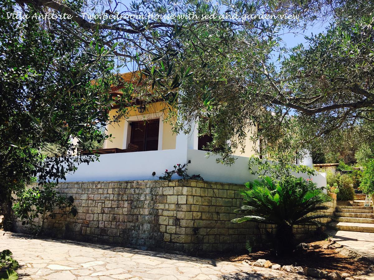 Nereidi Pool Villas Porto Ozias Exterior photo